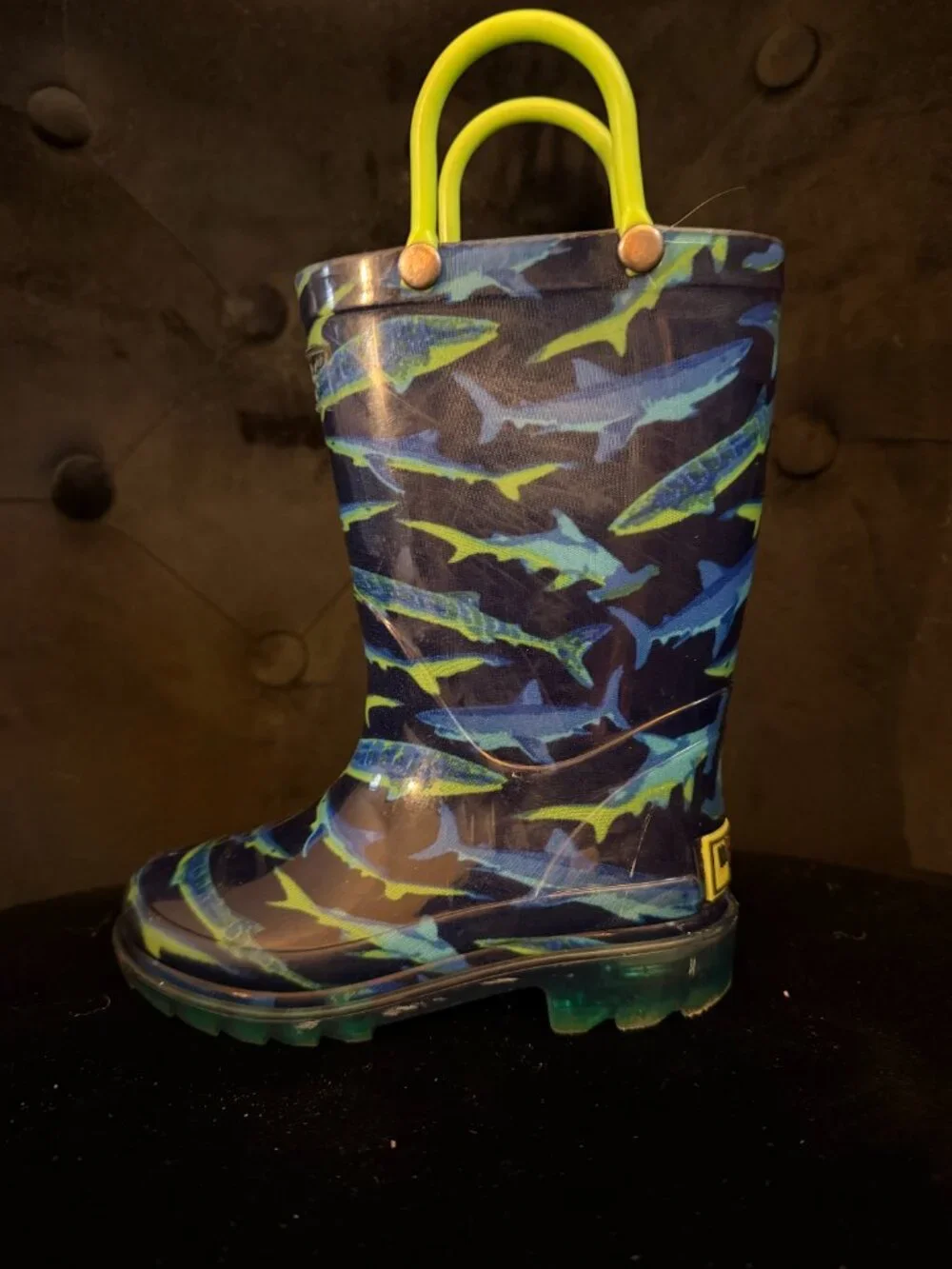 Western Chief Shark Chase Lighted Black/Blue/Green Kids Rain Boots Sz 8